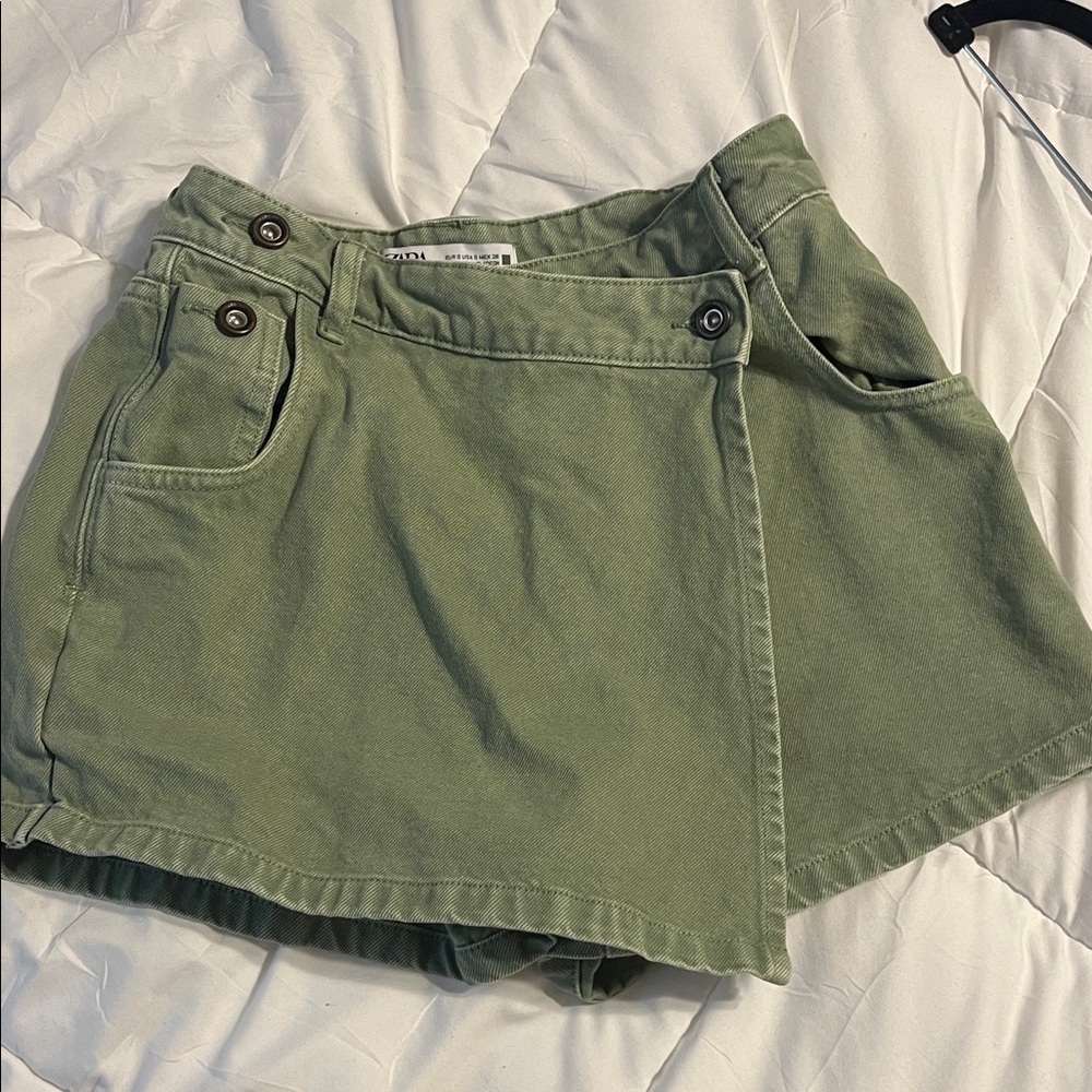Zara Olive Denim Skort